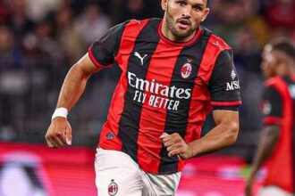 Juventus e Milan duelam pela liderança do Campeonato Italiano em Turim