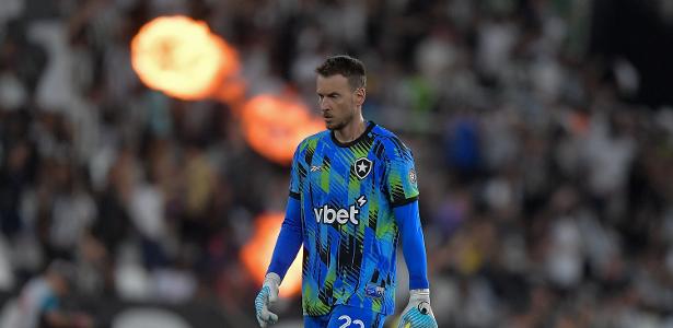 Juventus negocia retorno de Neto após lesão grave de Grabara