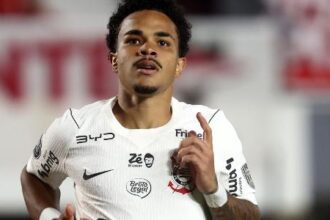 Kaio César valoriza visão de jogo de Rodrigo Garro em empate do Corinthians