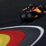 Lando Norris garante pole position dramática em classificação acirrada na Espanha