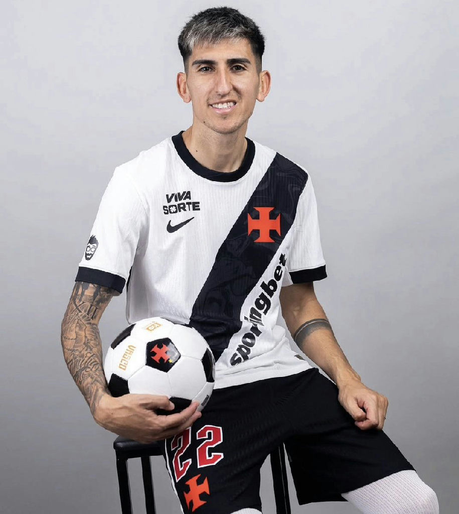 Lescano define numeração e vestirá a camisa 22 no Vasco da Gama