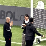 Lescano marca presença em São Januário mesmo fora de duelo decisivo do Vasco