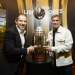Libertadores Experience recebe visita de ídolos do Vasco campeões em 1998
