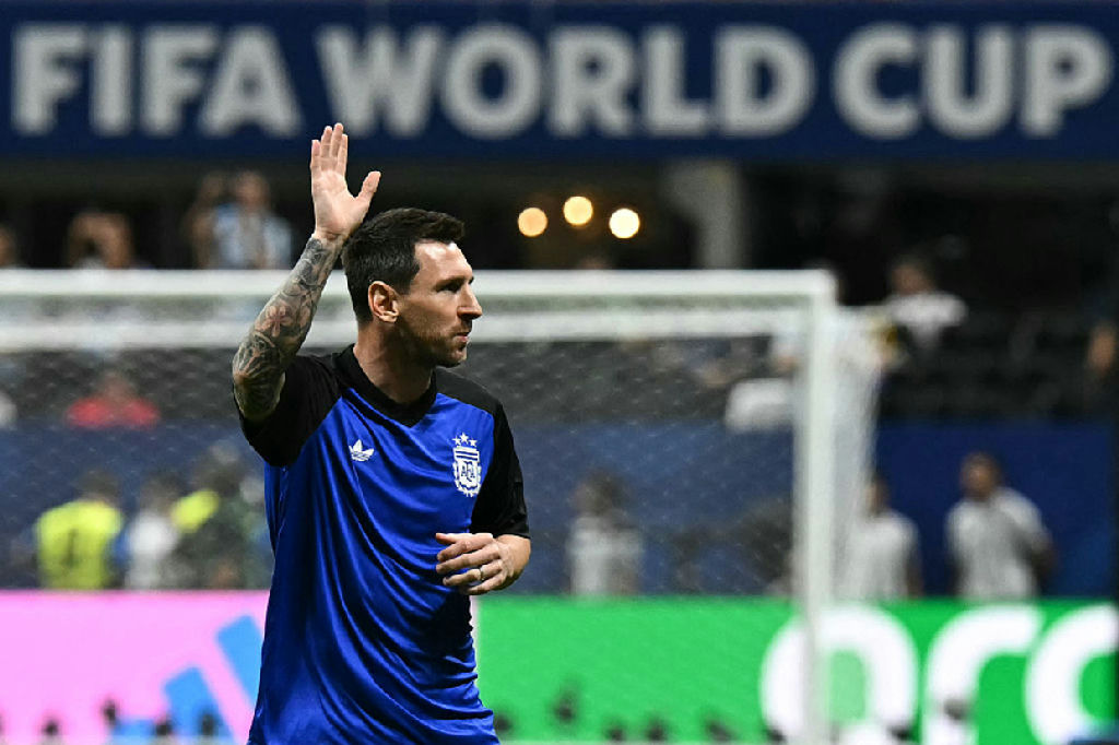 Lionel Messi expande investimentos e compra clube da segunda divisão espanhola