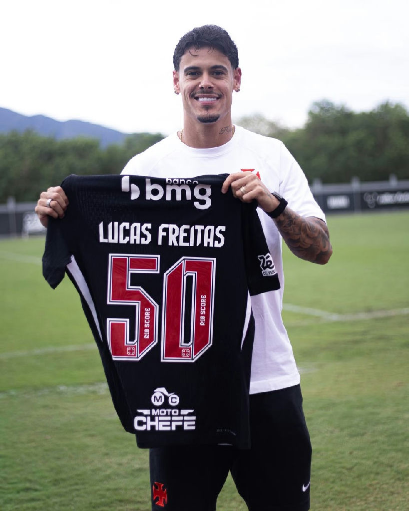 Lucas Freitas reafirma compromisso com o Vasco e celebra marca de 50 jogos