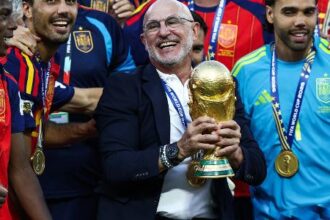 Luis de la Fuente negocia extensão de contrato com a Espanha até 2030