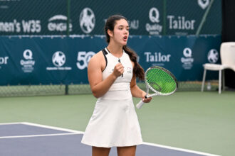 Maria Eduarda Carbone alcança final inédita no torneio juvenil de Montevidéu