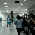 Marlon Freitas e Barboza encaram recepção hostil de sócios do Botafogo