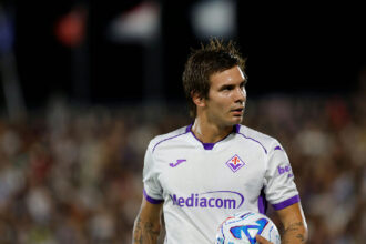 Mastantuono supera marca de Messi e escreve nome na história da Fiorentina