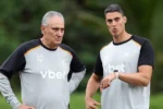 Matheus Bachi celebra início de trajetória na comissão técnica do Botafogo