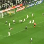 Matheus Bidu marca e garante vitória do Corinthians sobre a Chapecoense