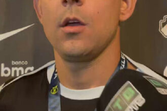 Matheus Curopos defende continuidade e tempo para o trabalho no sub-20 do Vasco
