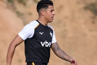 Matheus Martins permanece fora do Botafogo para o confronto contra o Mirassol