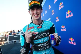 Máximo Quiles domina GP da Áustria de Moto3 após reviravolta na pista