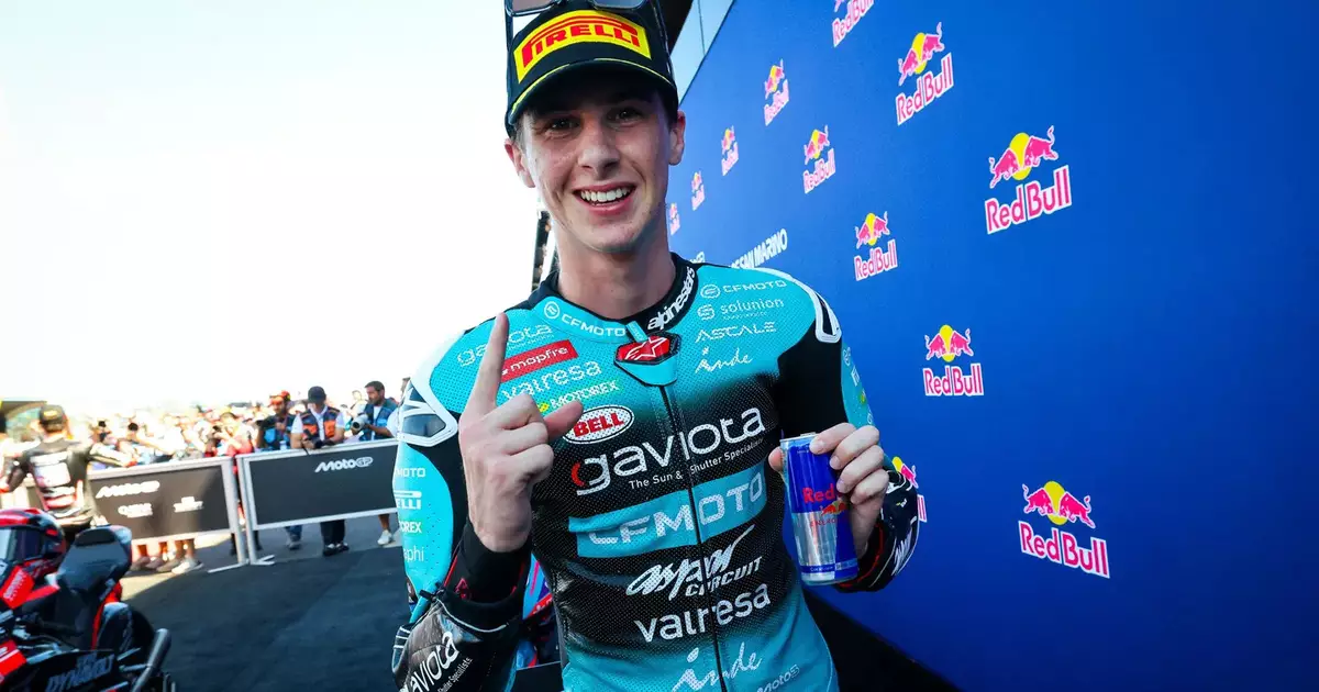 Máximo Quiles domina GP da Áustria de Moto3 após reviravolta na pista