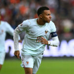 Mbappé garante vitória da França sobre a Turquia na estreia de Zidane
