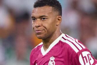 Mbappé rebate críticas sobre o PSG e afirma que seu nome movimenta o mercado