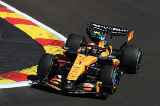 Mclaren isenta direção de prova após Norris perder vitória no GP da Espanha