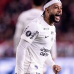 Memphis Depay reforça Corinthians contra o Estudiantes em duelo decisivo pela Libertadores