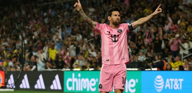 Messi marca golaço de falta, mas Inter Miami é superado pelo Columbus Crew