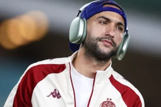 Negociação entre Botafogo e Hakim Ziyech trava após interferência de jogador do Corinthians