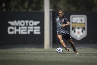 Neymar articula investida do Santos pela contratação de Philippe Coutinho