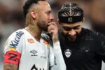 Neymar envia mensagem de apoio a Memphis Depay após eliminação do Corinthians