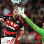 Noite de Libertadores: Flamengo supera tensão no Maracanã com apoio fervoroso da torcida