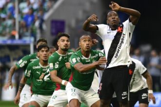 Nova regra de estrangeiros força reformulação no elenco do Vasco para 2027