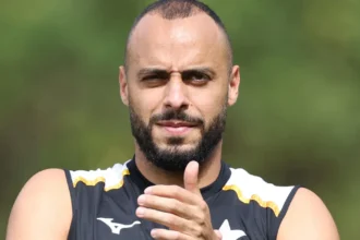 Os motivos estratégicos que levaram o Botafogo a recusar a venda de Arthur Cabral