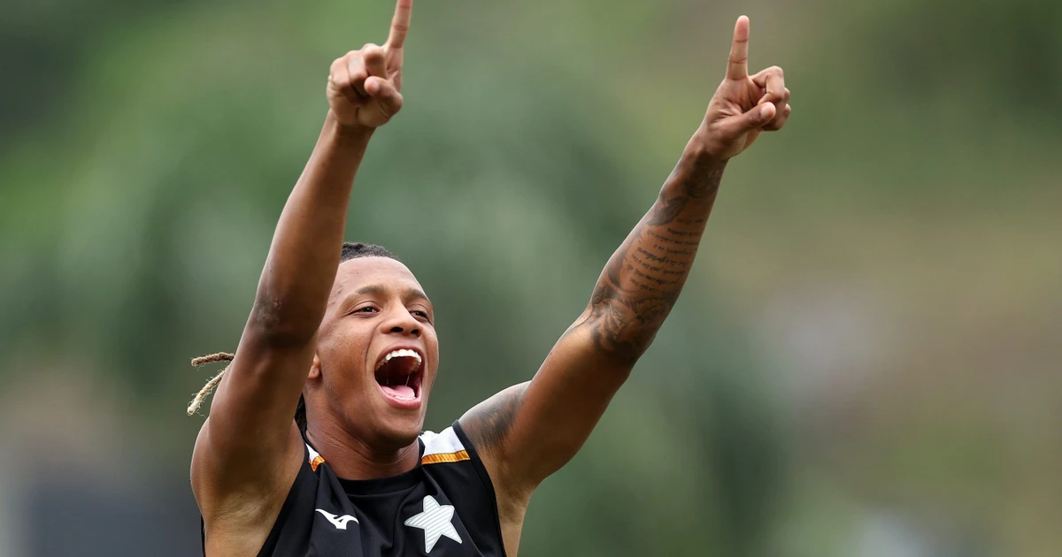 Palmeiras planeja nova investida por Danilo em janeiro apesar de atrito com Botafogo