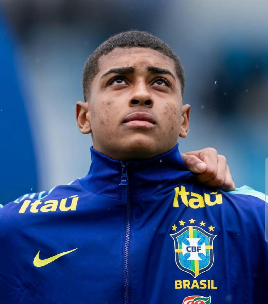 Parentesco com Richarlison marca trajetória de Lucas Andrade, goleiro campeão pelo sub-20 do Vasco