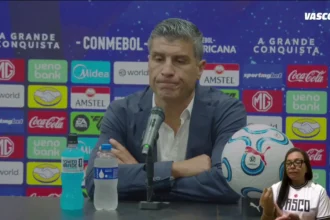 Pedro Emanuel avalia desempenho do Vasco após empate decisivo na Colômbia