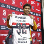 Pedro Lima retorna ao São Paulo e relembra superação após dispensa na base