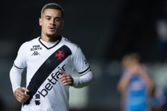 Philippe Coutinho detalha saída do Vasco e impacto de pressão emocional na carreira