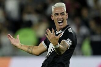 Puma Rodríguez figura em pré-lista da seleção uruguaia para amistosos