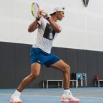 Rafael Nadal retoma rotina de treinos em quadra na Espanha