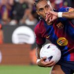 Raphinha brilha e Barcelona goleia Valencia por 5 a 0 no Campeonato Espanhol