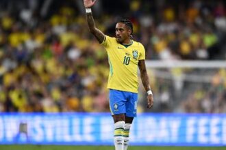 Raphinha lidera ataque do Brasil com sete alterações de Ancelotti contra Austrália