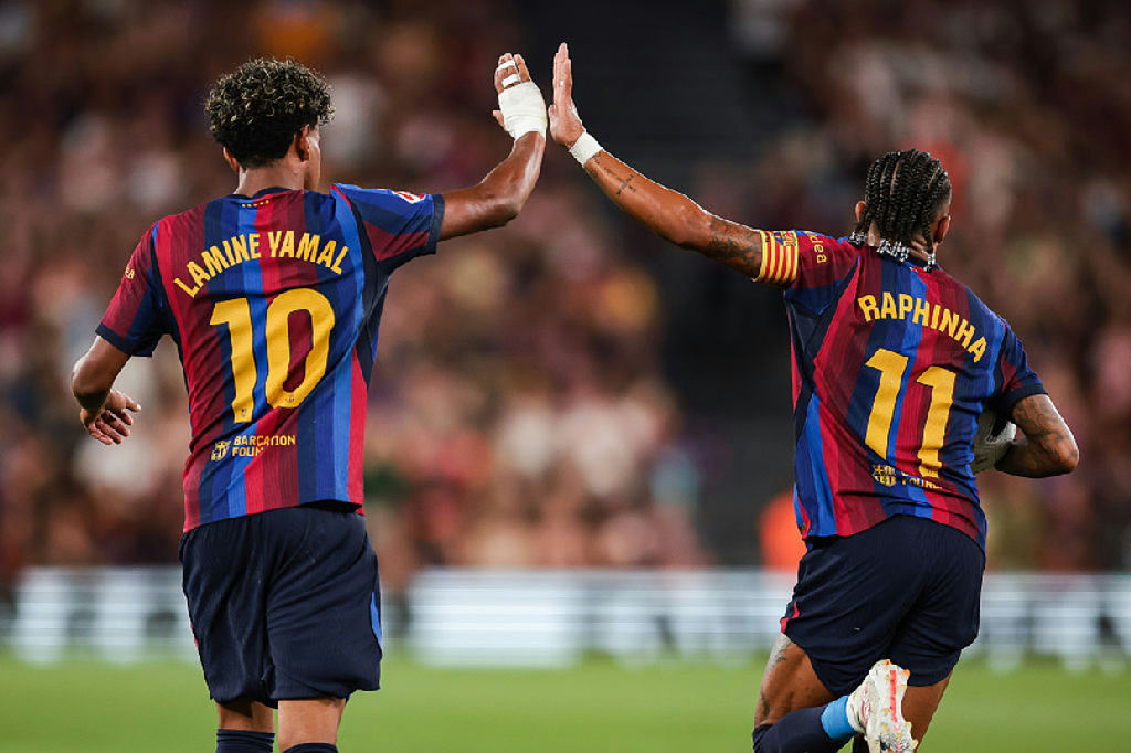 Raphinha lidera ataque histórico do Barcelona neste início de temporada