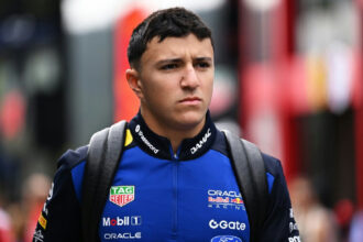 Red Bull nega complicações na recuperação de Isack Hadjar após lesão