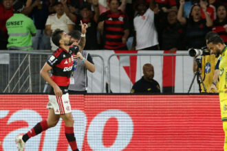 Remo e Flamengo se enfrentam no Mangueirão em duelo decisivo pelo Brasileirão