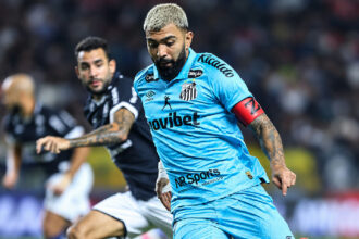 Remo e Santos empatam em duelo movimentado pela temporada