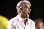 Renato Gaúcho teria interesse em assumir comando técnico do Botafogo