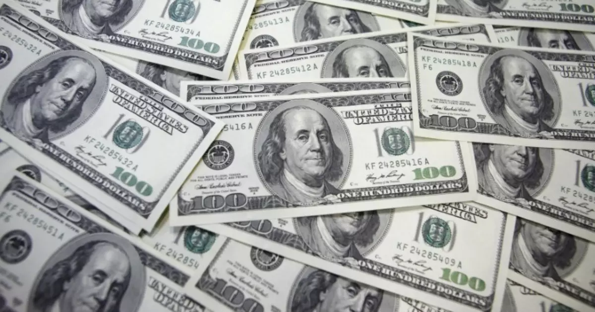 Rendimento dos títulos de 10 anos dos EUA atinge patamar de 5% após alta recente