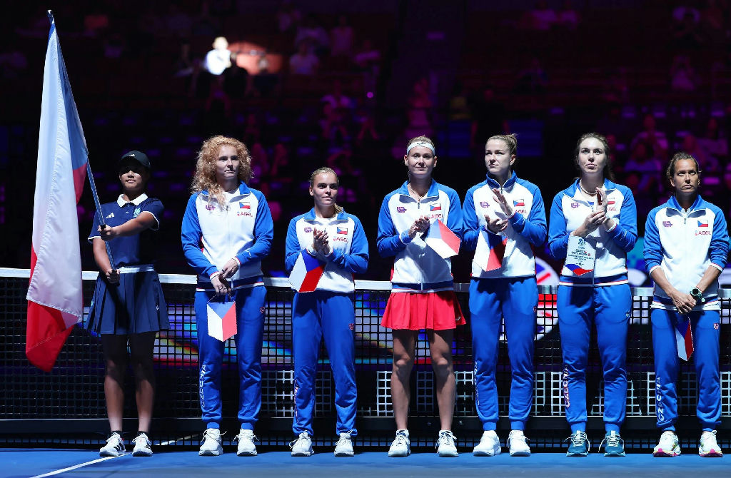 República Tcheca mantém cautela após avançar às semifinais da Billie Jean King Cup