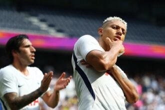Richarlison busca rescisão com Tottenham para viabilizar transferência ao Vasco
