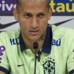 Richarlison negocia rescisão com Tottenham e abre caminho para possível retorno ao futebol brasileiro
