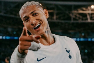 Richarlison reafirma intenção de rescindir com Tottenham e atuar pelo Vasco