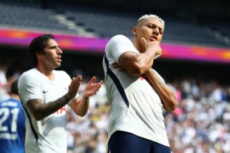 Richarlison: Vasco busca atacante em negociação complexa com Tottenham